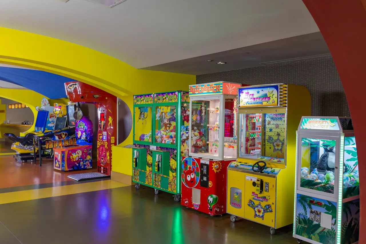 Royal Dragon Hotel
