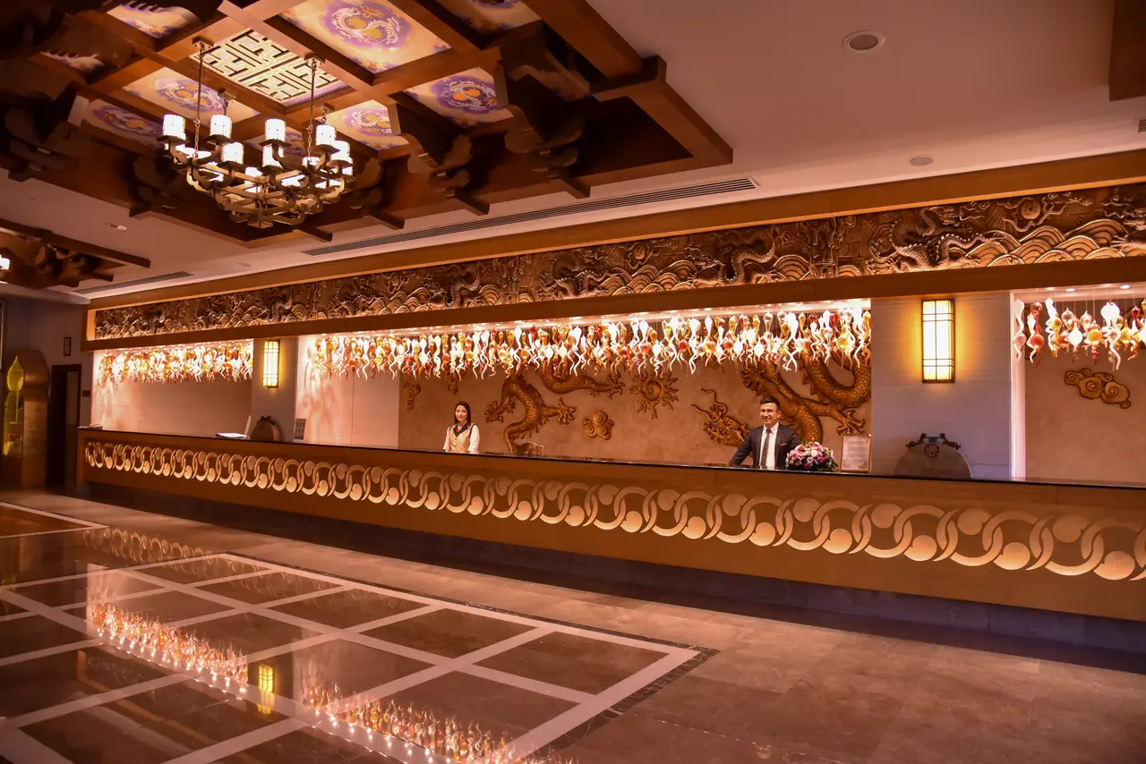 Royal Dragon Hotel