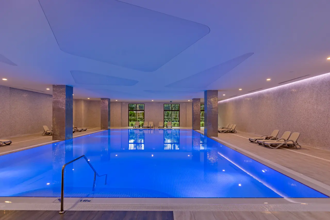 Royal Seginus Hotel
