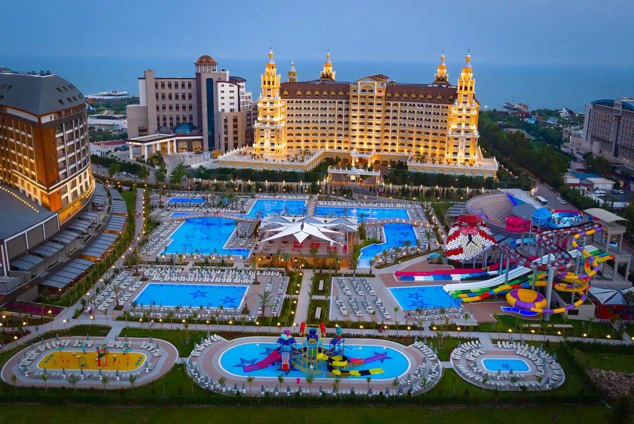 Royal Seginus Hotel