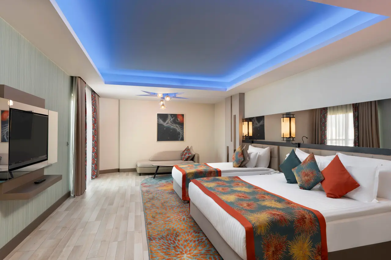 Royal Seginus Hotel
