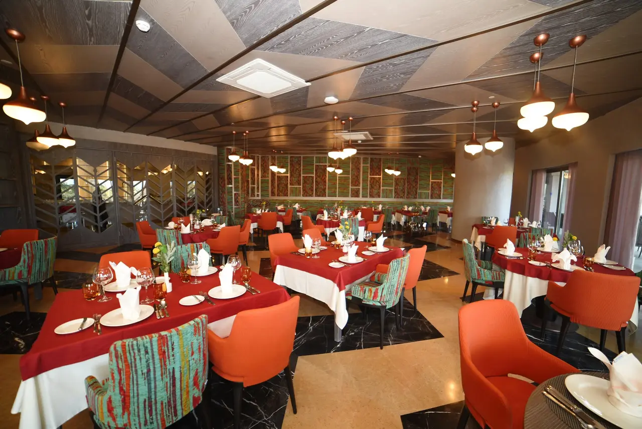 Royal Wings Hotel