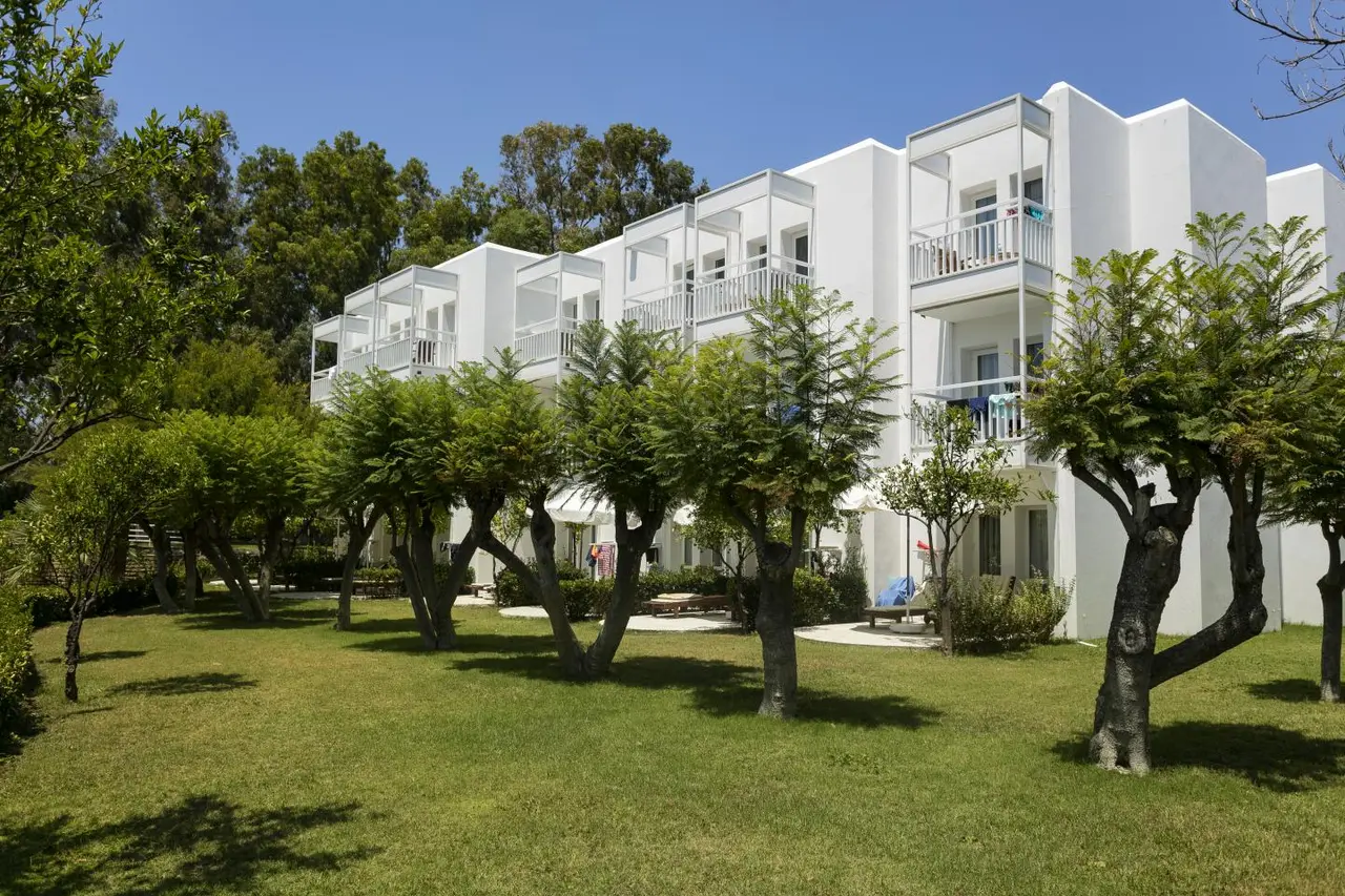 Seven Seas Hotel Blue