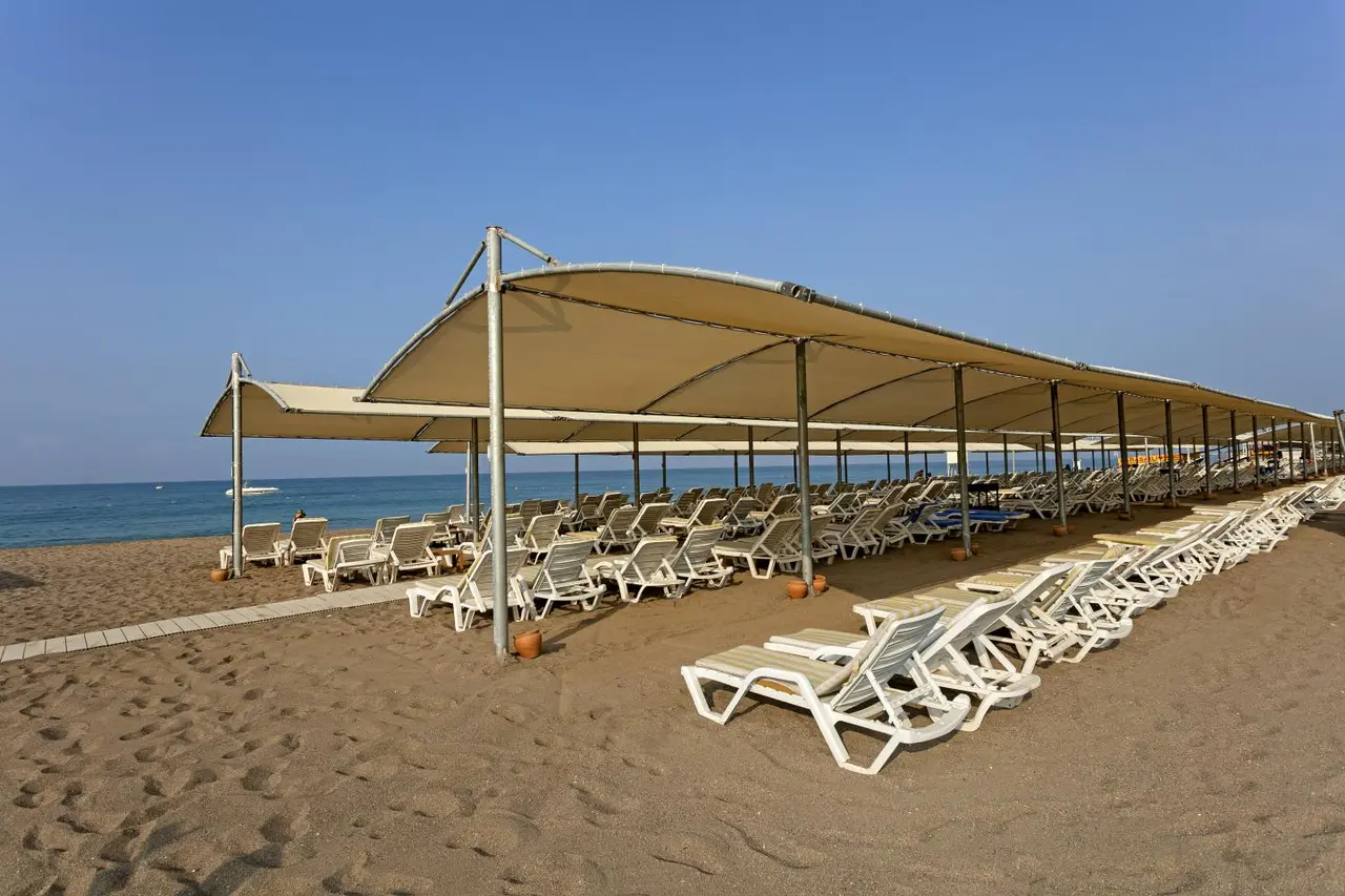 Seven Seas Hotel Blue