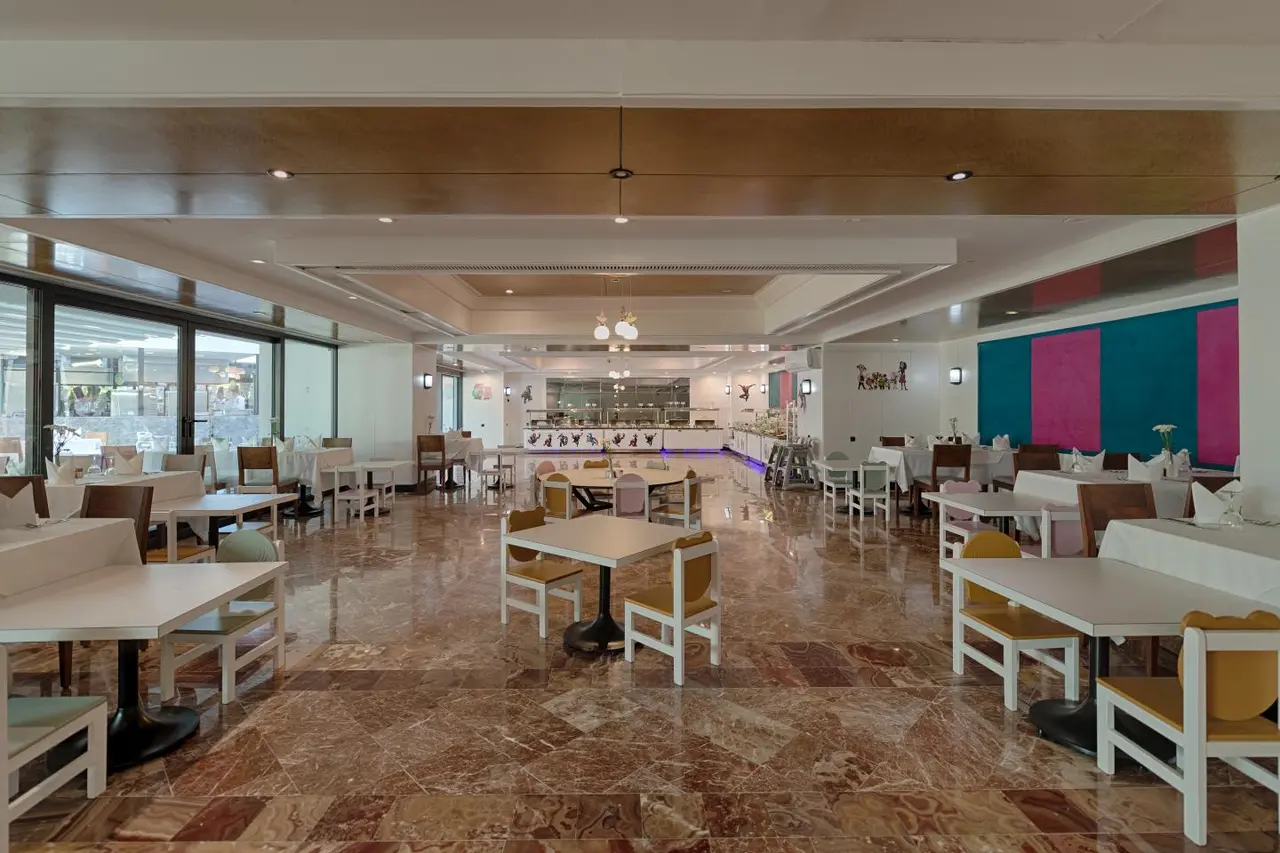 Seven Seas Hotel Blue