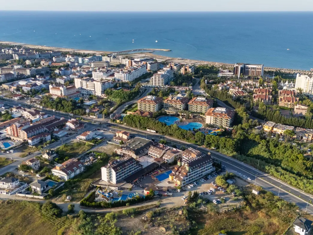 Side Win Hotel & Spa