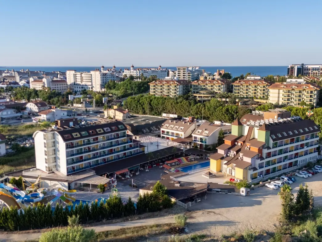 Side Win Hotel & Spa