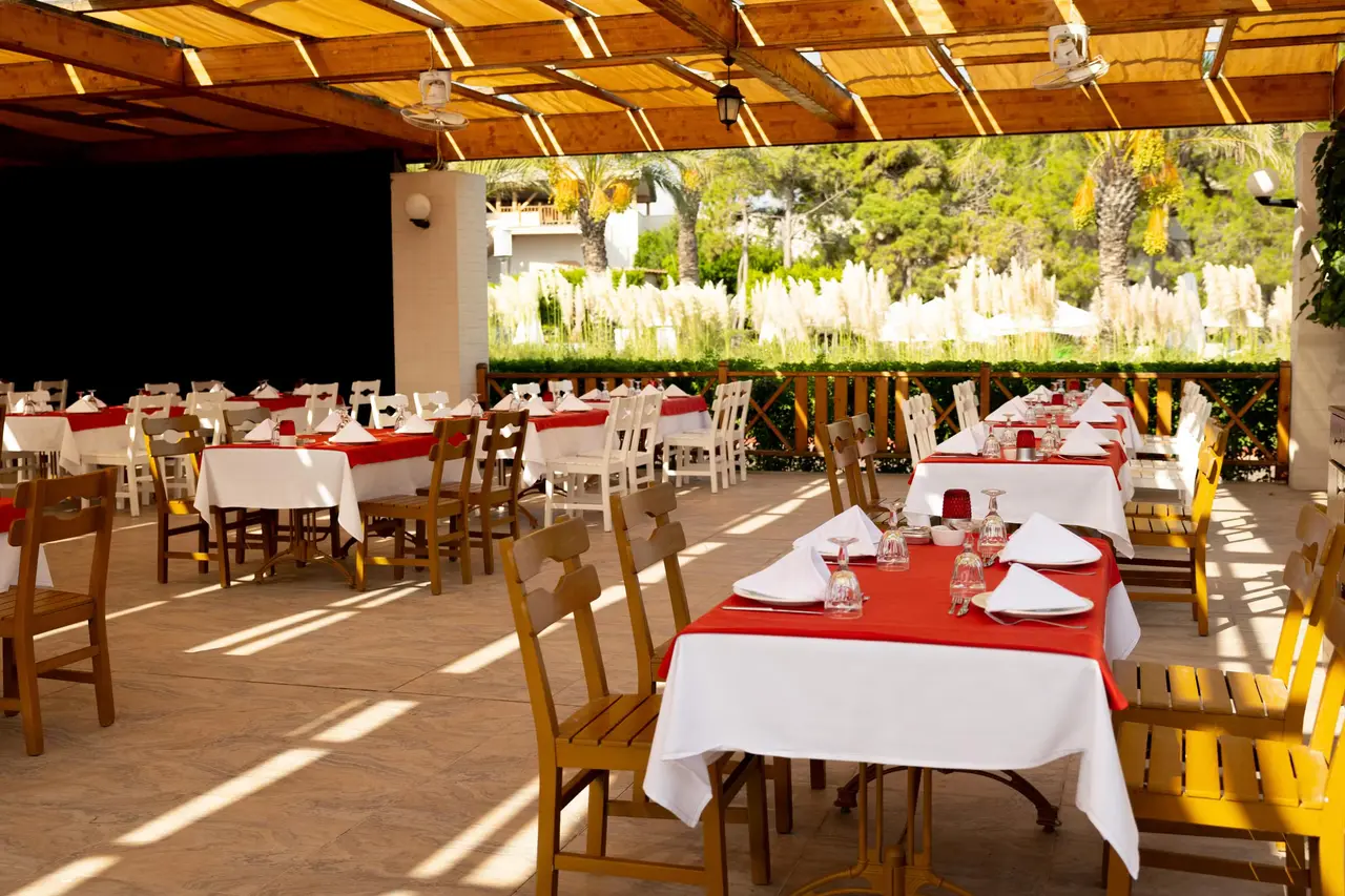Sueno Hotels Beach Side