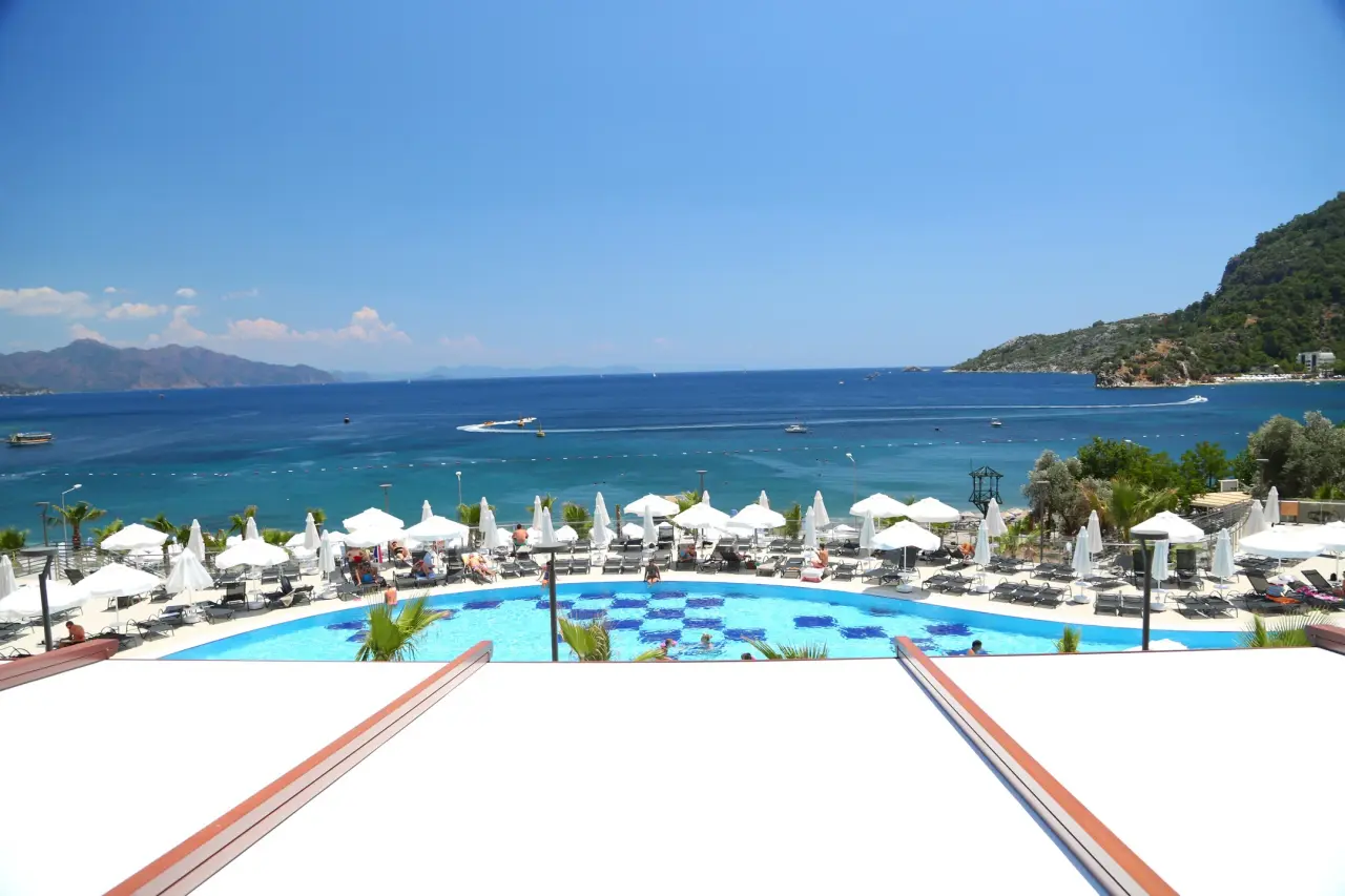 Turunç Premium Hotel