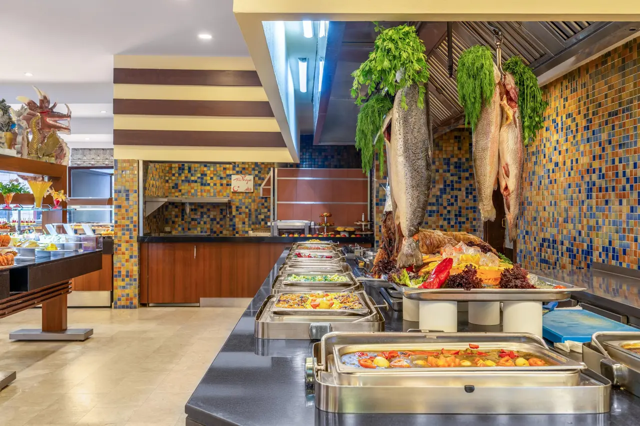 Villa Side Hotel 4*