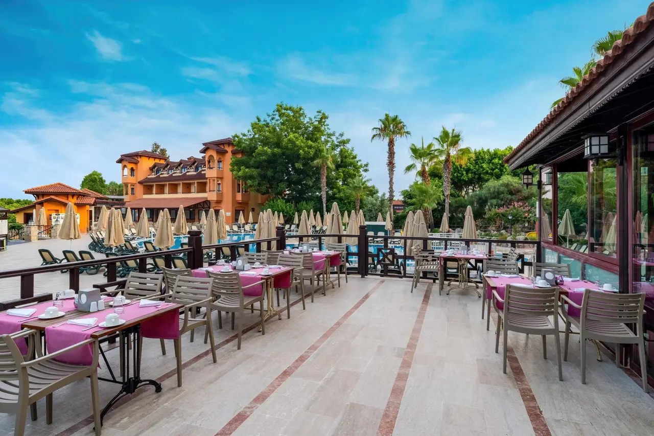 Villa Side Hotel 4*