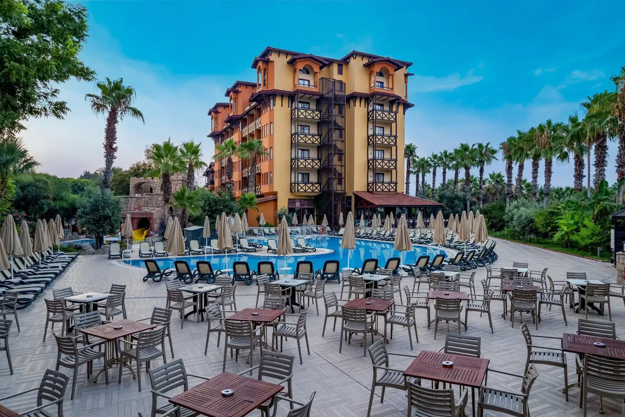 Villa Side Hotel 4*