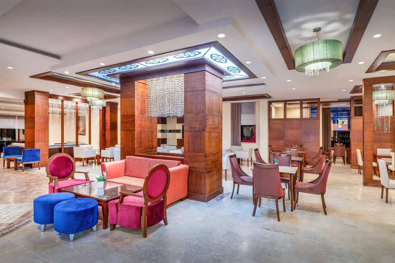 Villa Side Hotel 4*