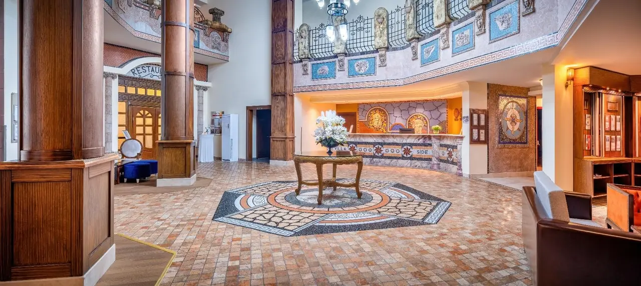 Villa Side Hotel 4*