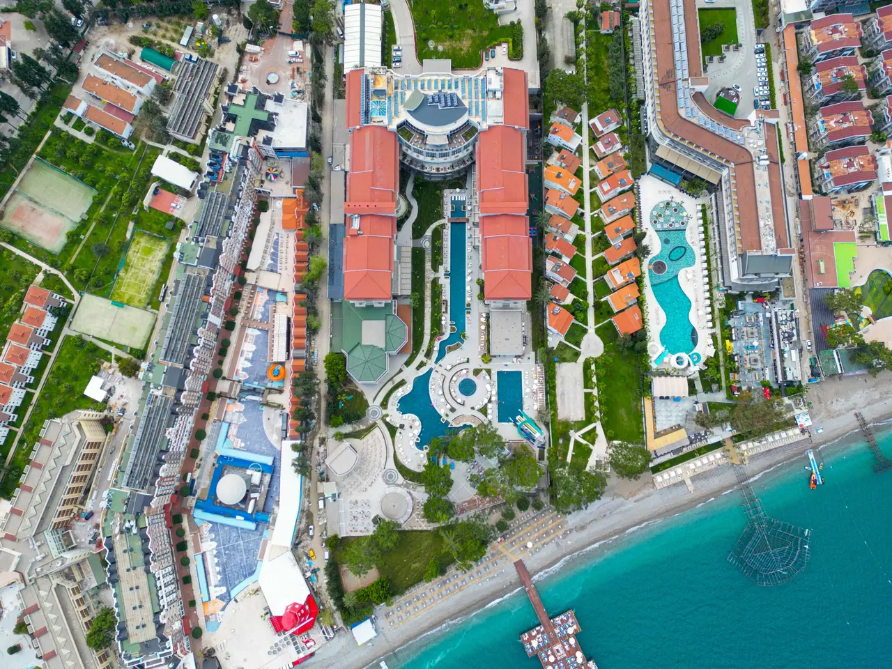 Akra Kemer