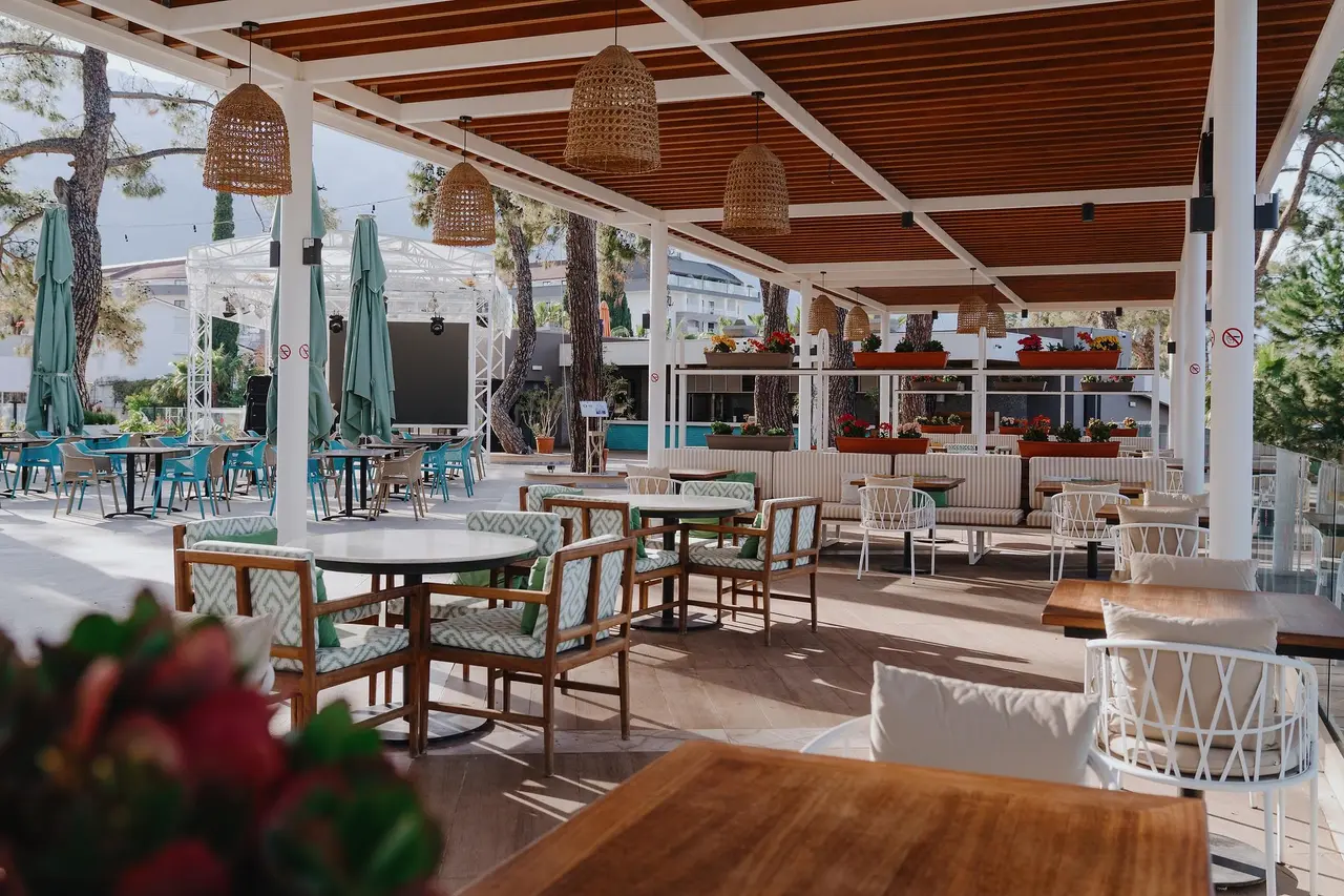 Akra Kemer