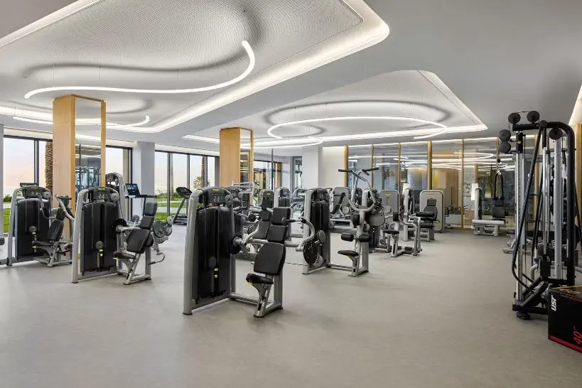 Akra V Hotel