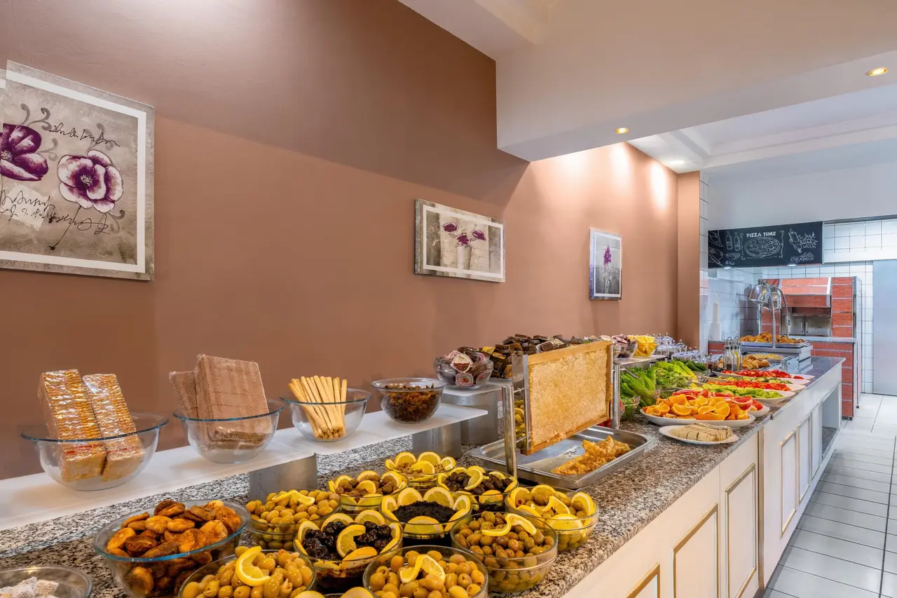 Özlem Garden Hotel
