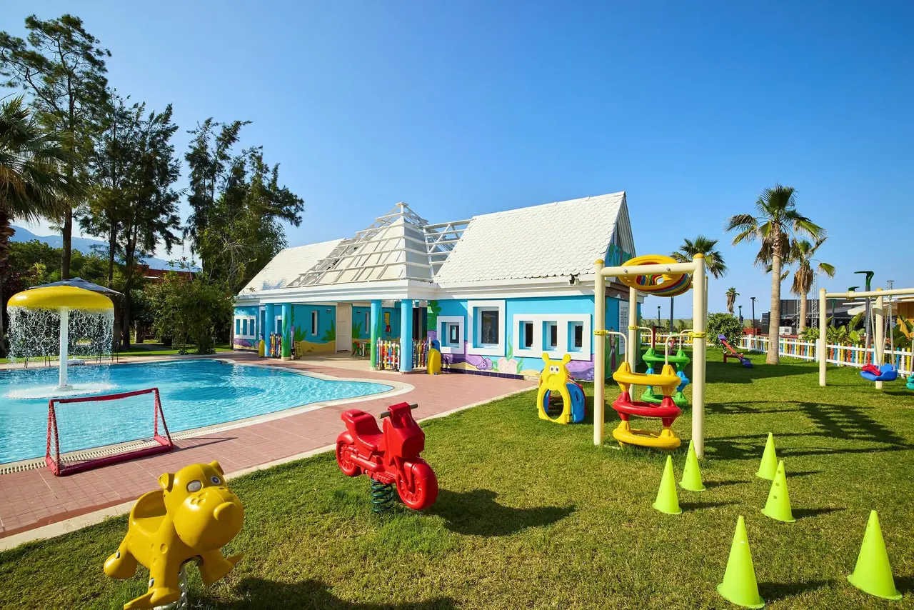 Mövenpick Resort Tekirova