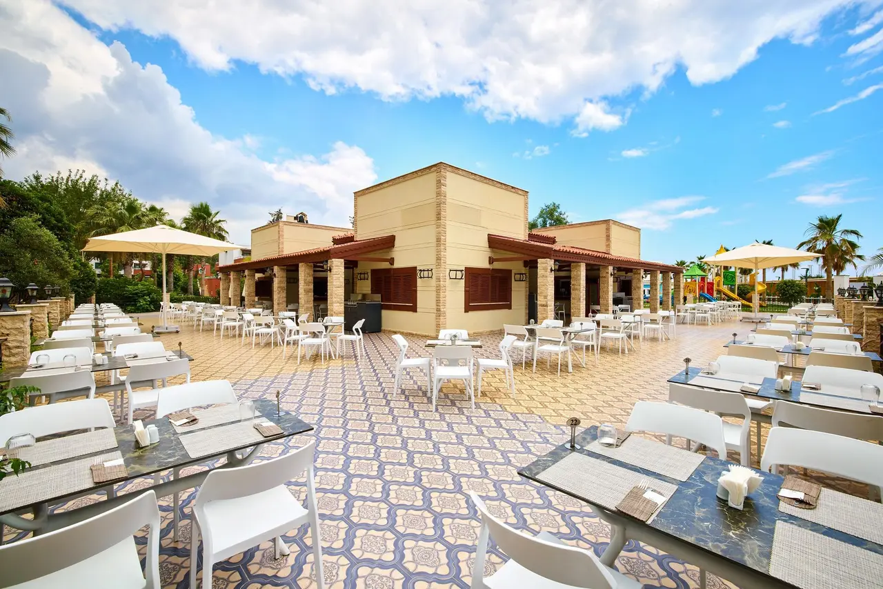 Mövenpick Resort Tekirova