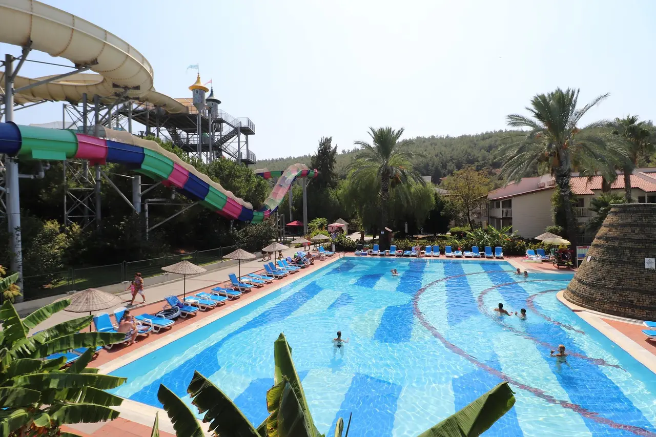 Aqua Fantasy Hotel