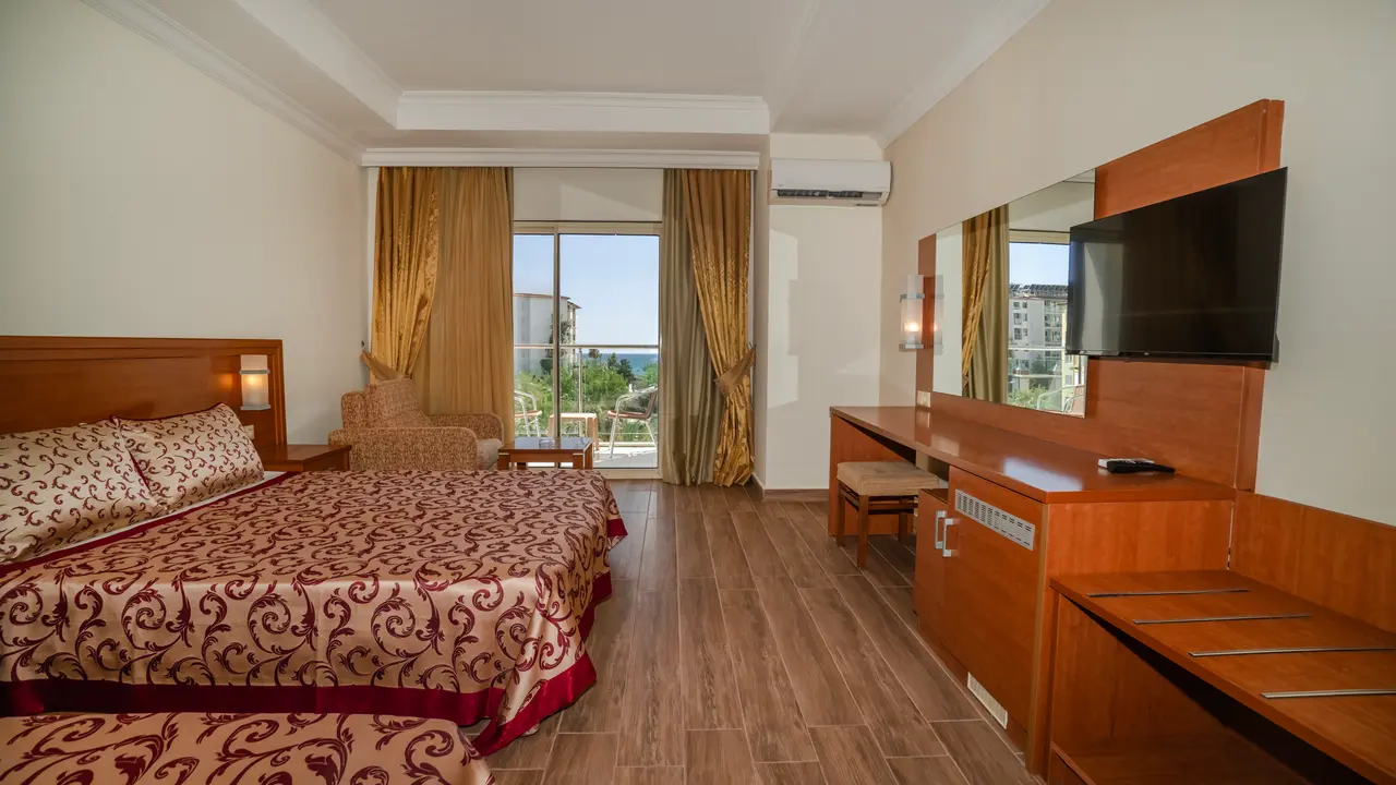 Hedef Resort & SPA