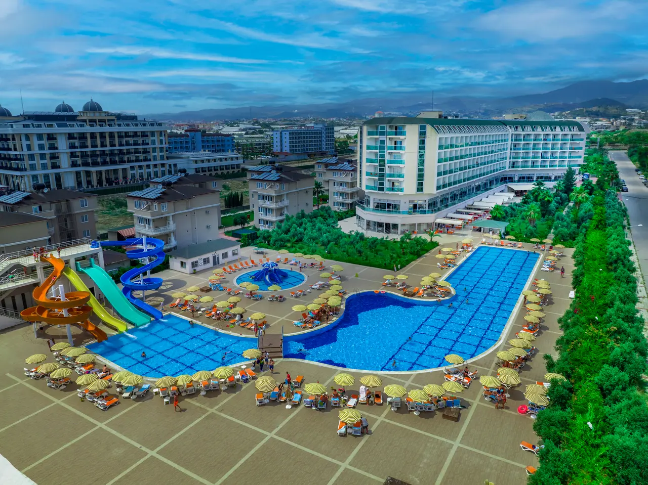 Hedef Beach Resort & Spa