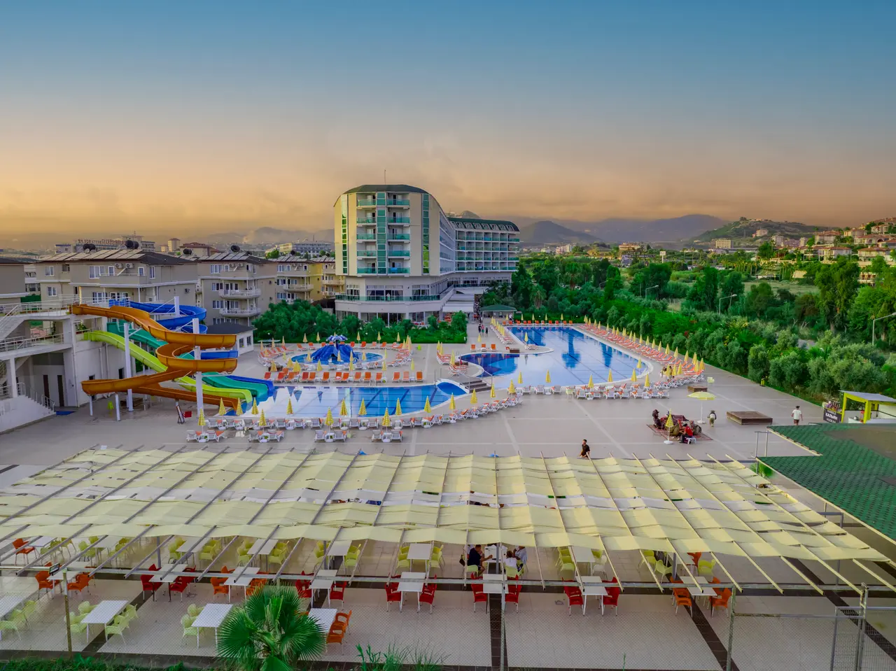 Hedef Beach Resort & Spa