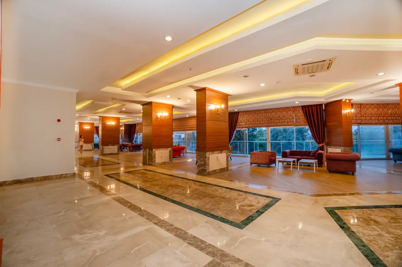 Hedef Beach Resort & Spa