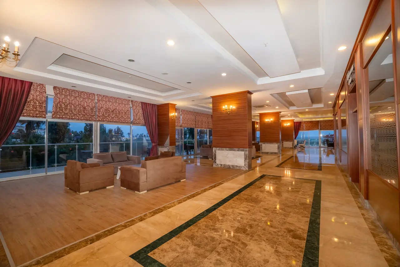 Hedef Beach Resort & Spa