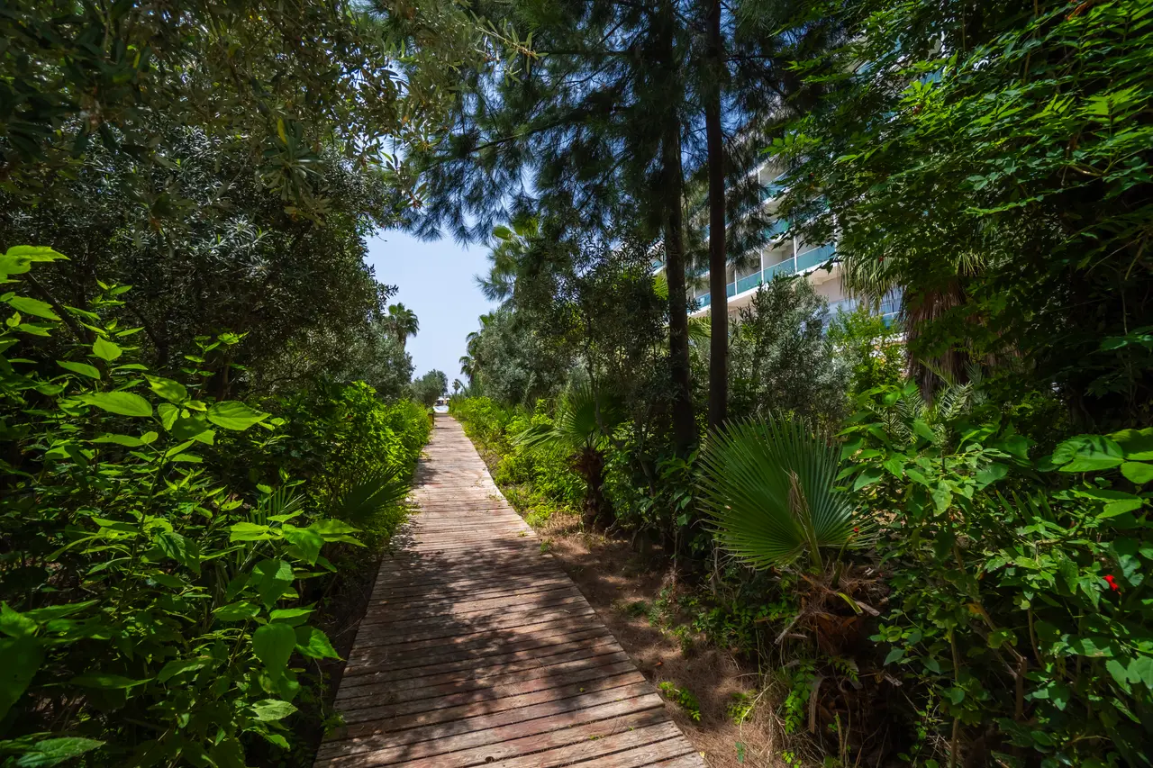 Hedef Beach Resort & Spa