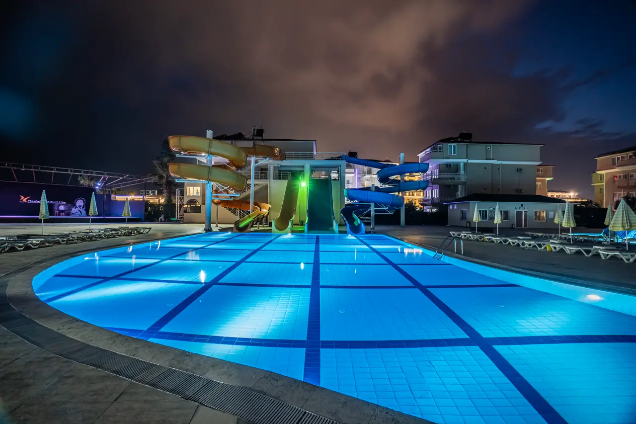 Hedef Beach Resort & Spa
