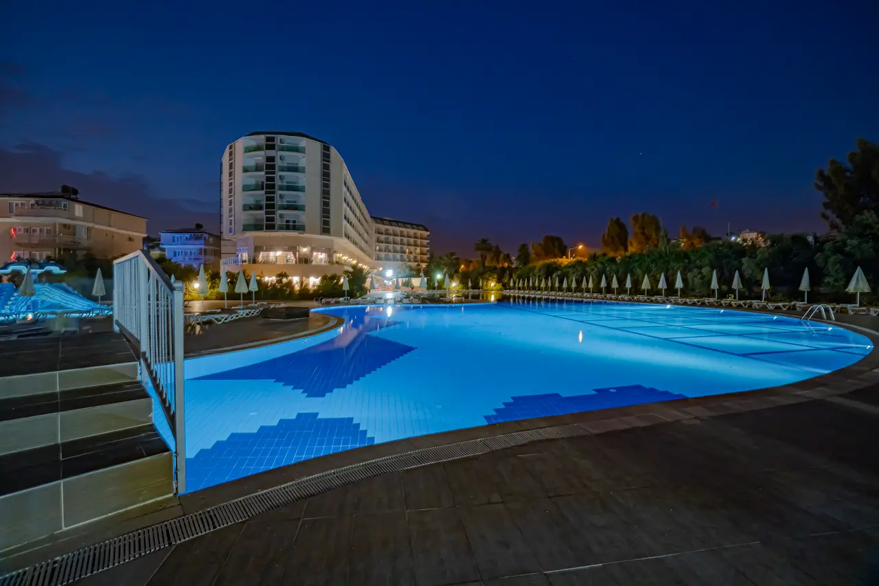 Hedef Beach Resort & Spa