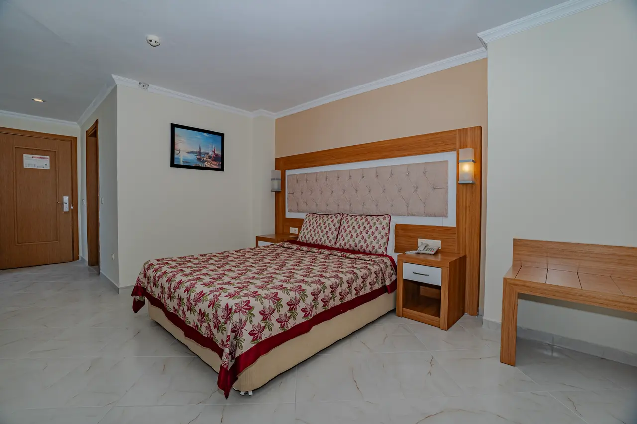 Hedef Beach Resort & Spa