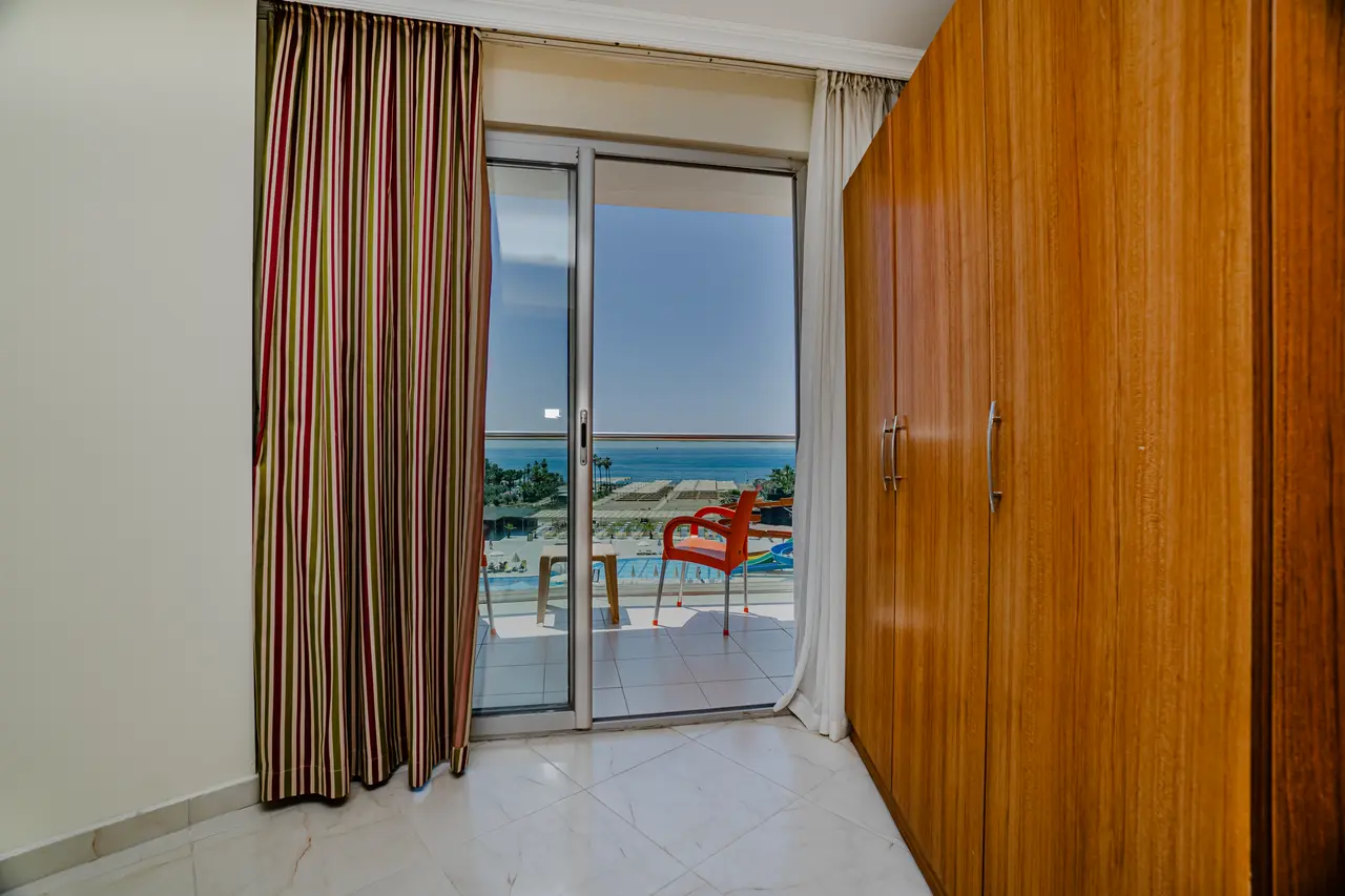 Hedef Beach Resort & Spa