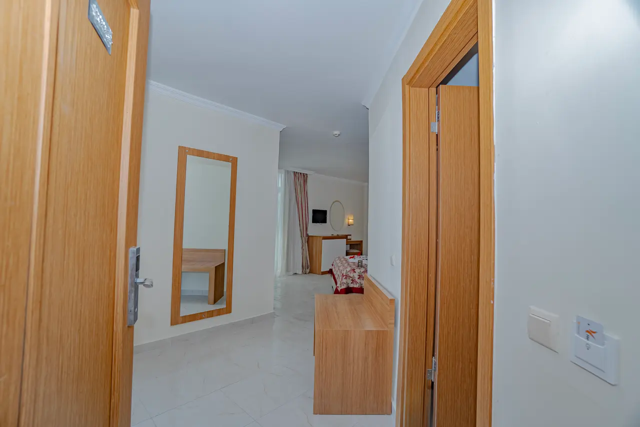 Hedef Beach Resort & Spa