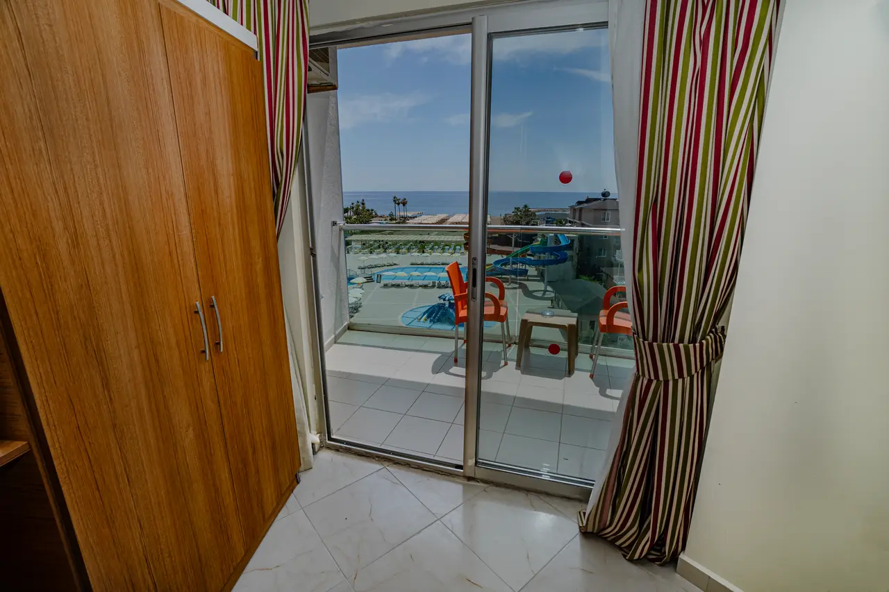 Hedef Beach Resort & Spa