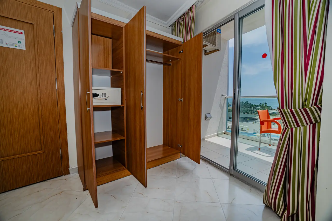 Hedef Beach Resort & Spa