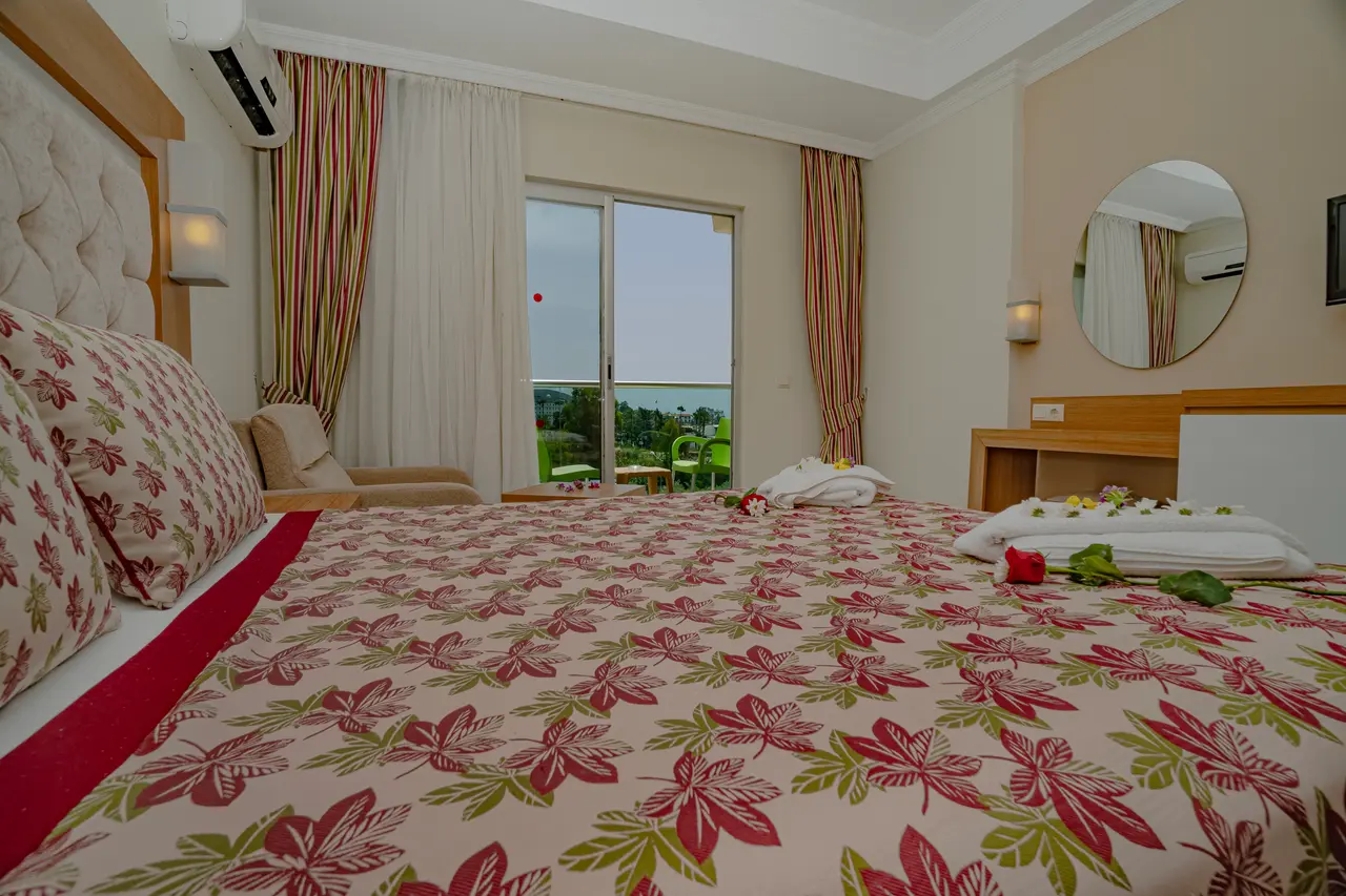 Hedef Beach Resort & Spa