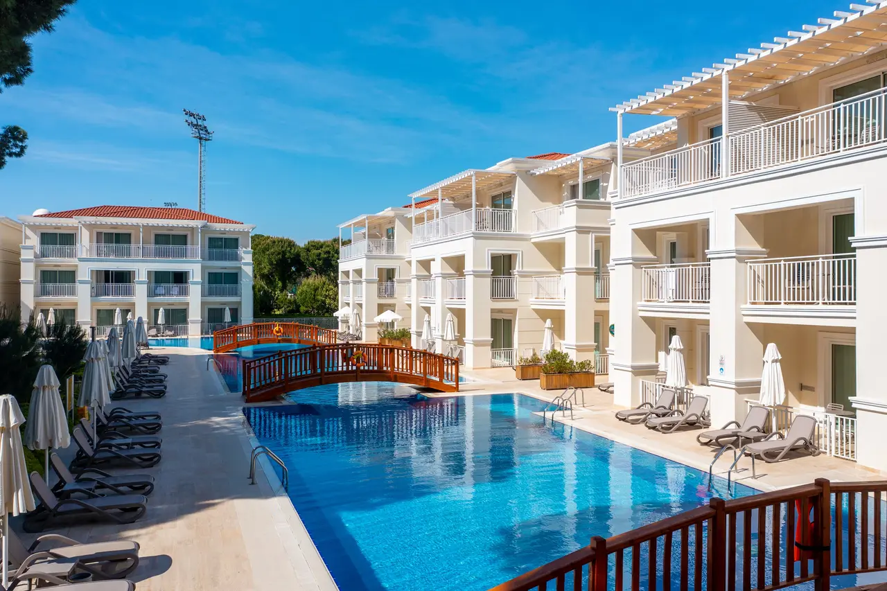 Bellis Deluxe Hotel