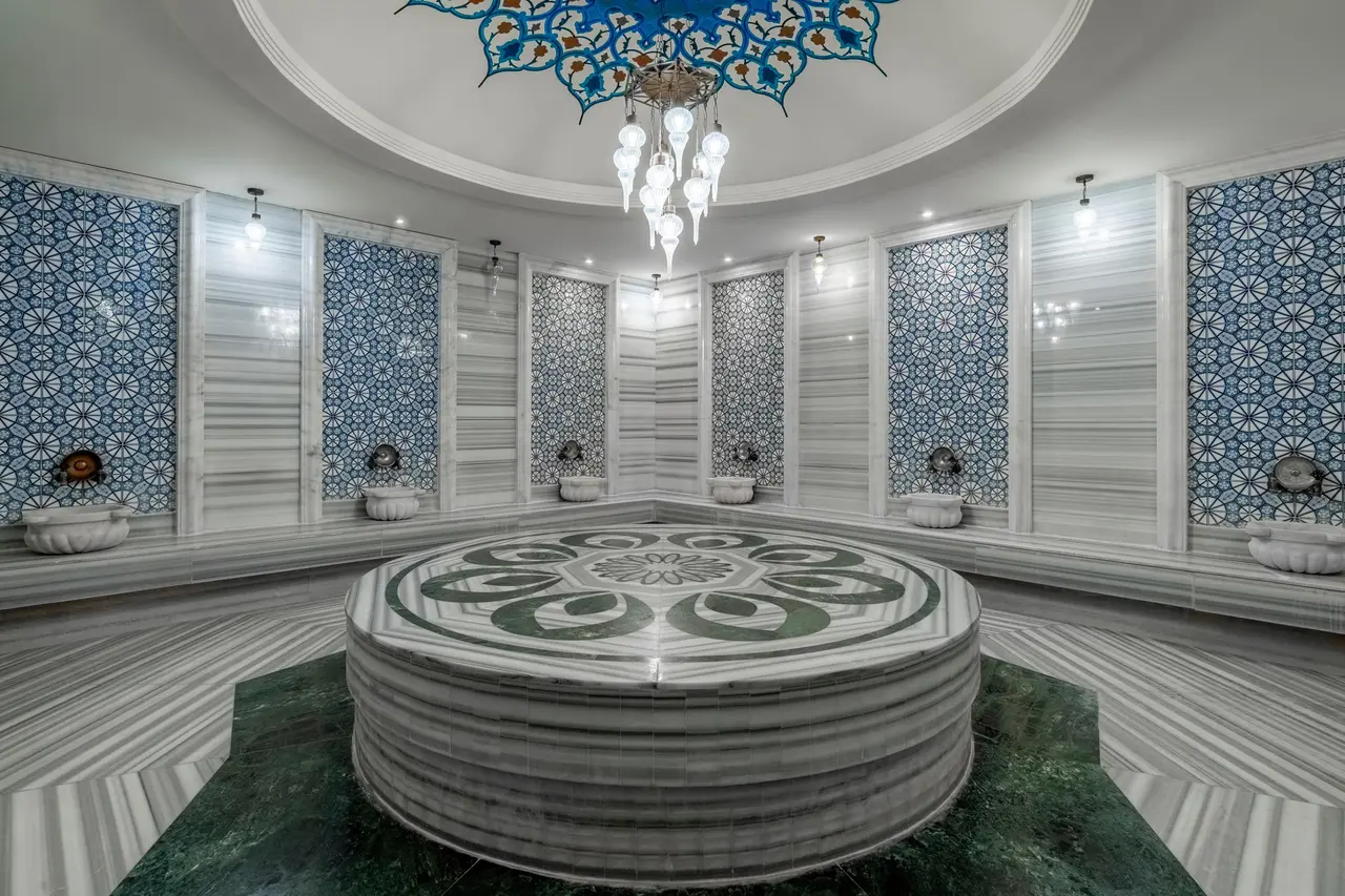 Bellis Deluxe Hotel