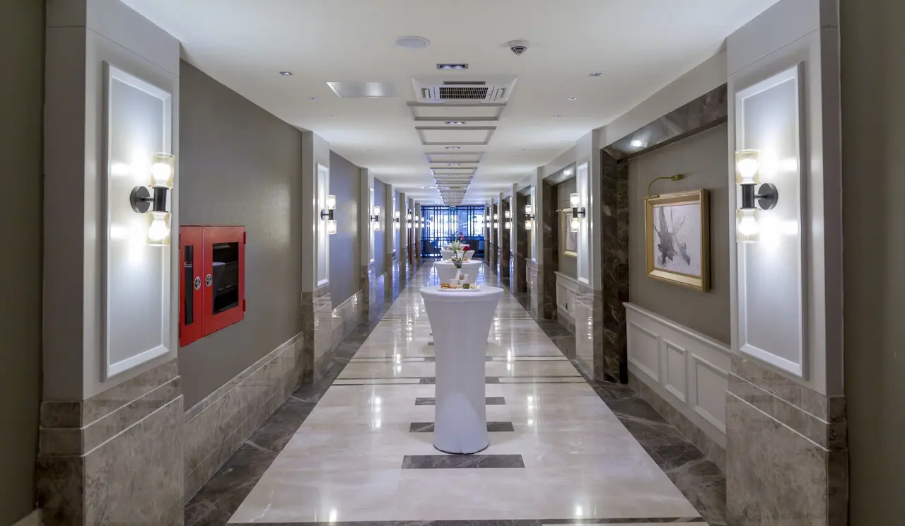 Bellis Deluxe Hotel