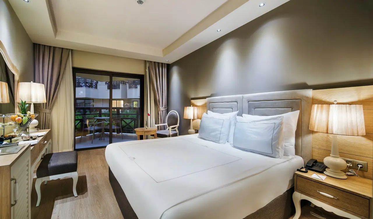 Bellis Deluxe Hotel