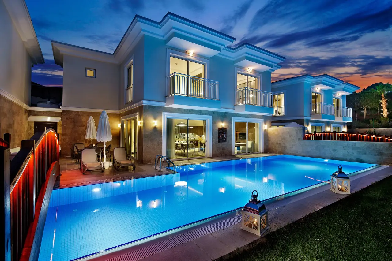 Bellis Deluxe Hotel