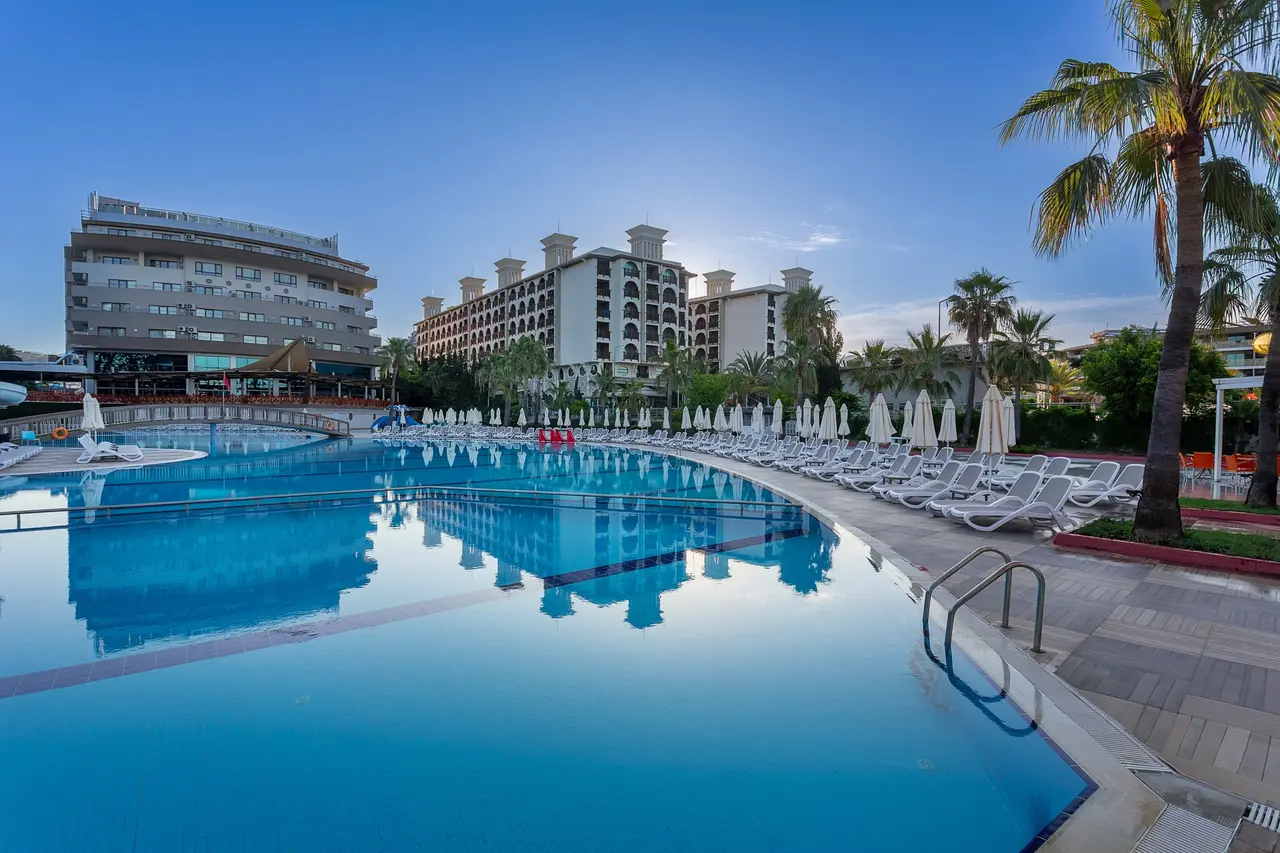 Bera Alanya Otel