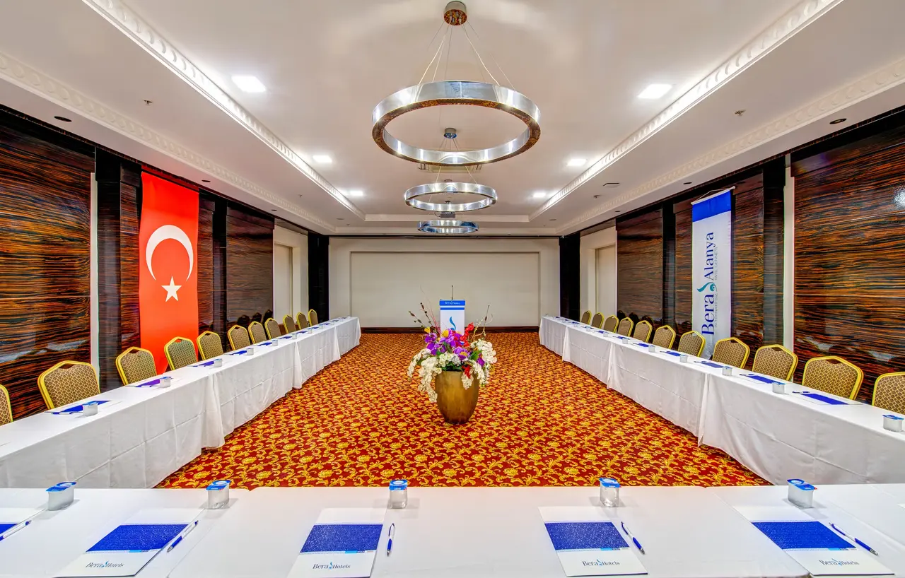 Bera Alanya Otel