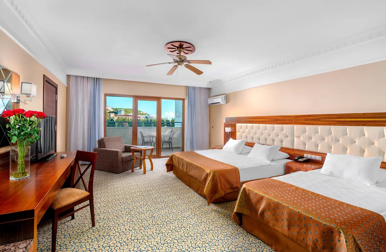Bera Alanya Otel