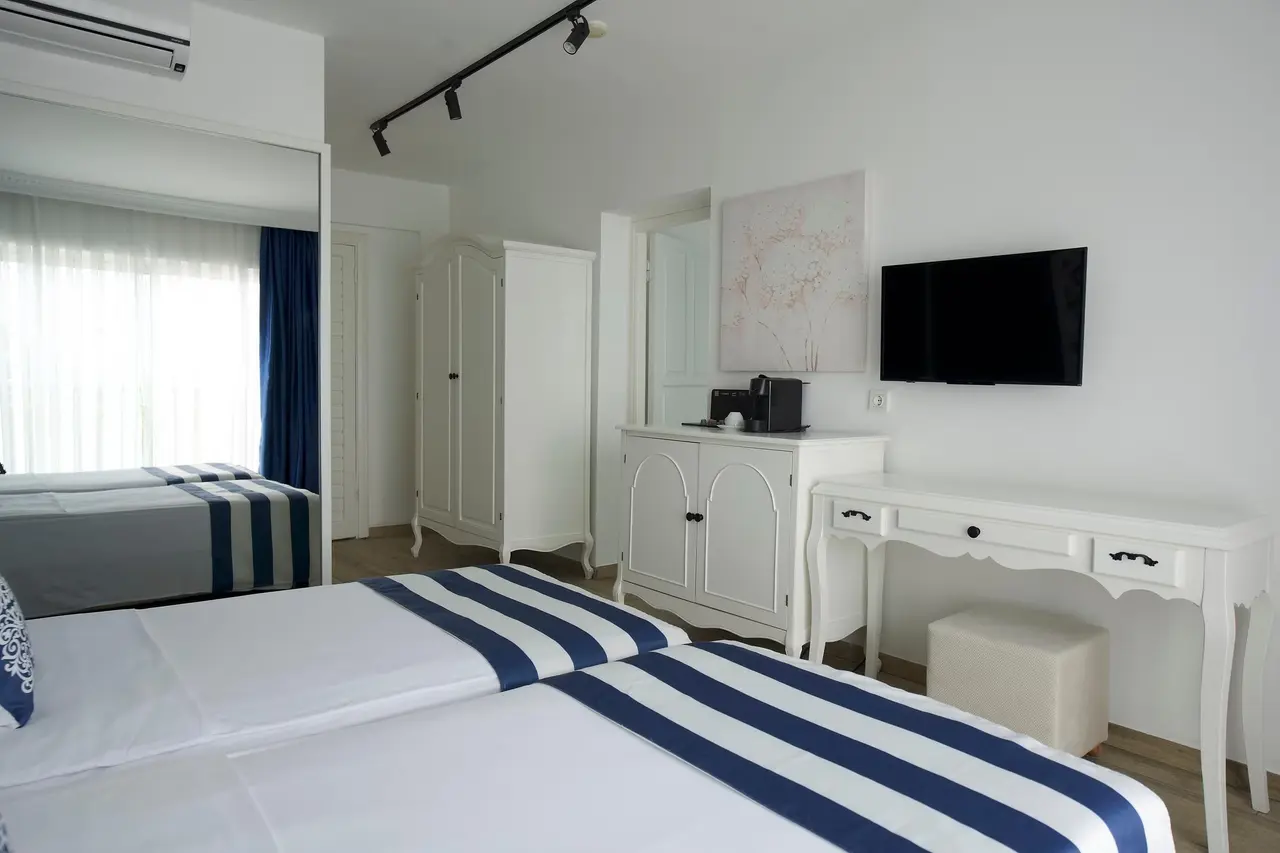 Blue Dreams Resort & Spa
