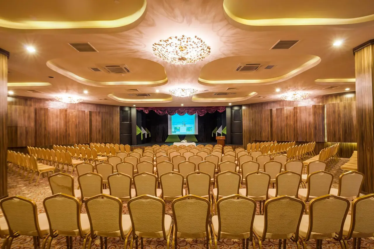 Club Hotel Turan Prince World