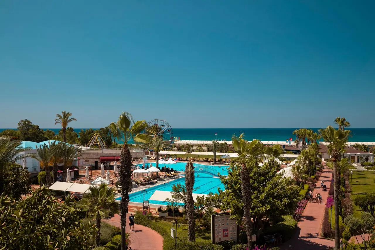 Club Hotel Turan Prince World